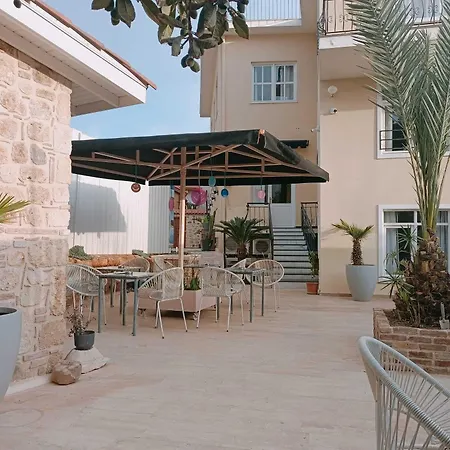 House Of Good Things Hotell 3*